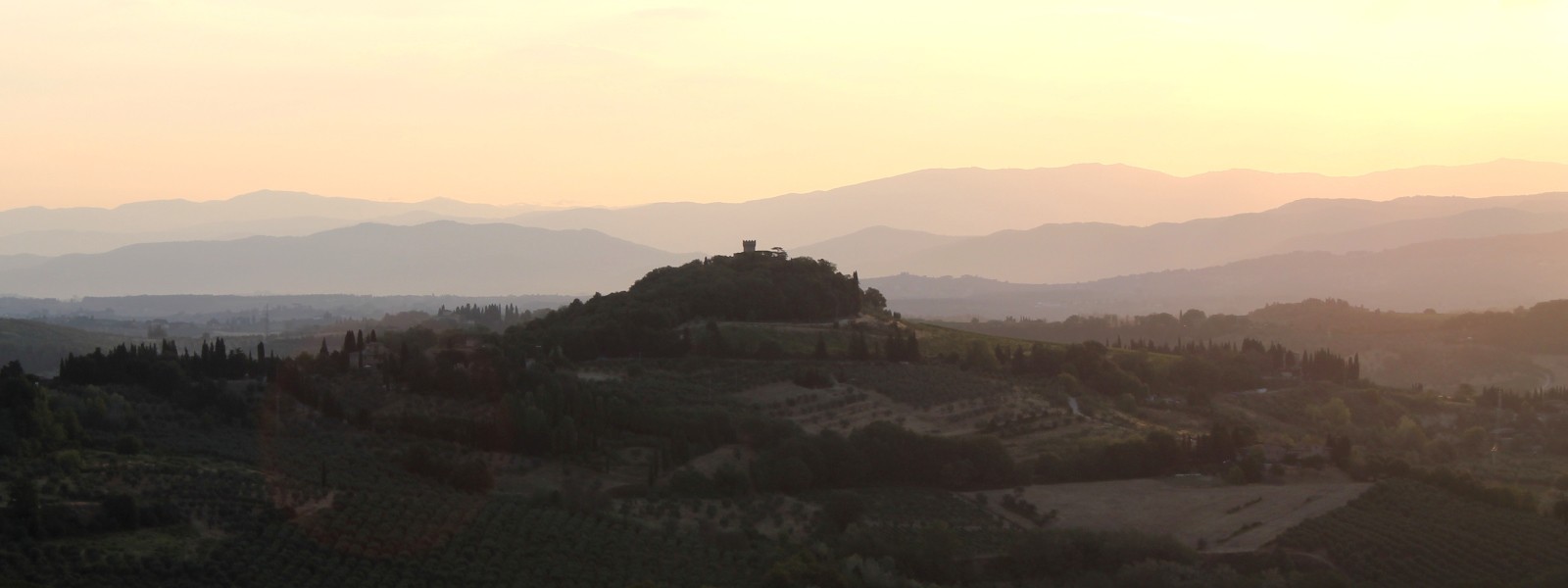 discover hot air ballooning in Chianti